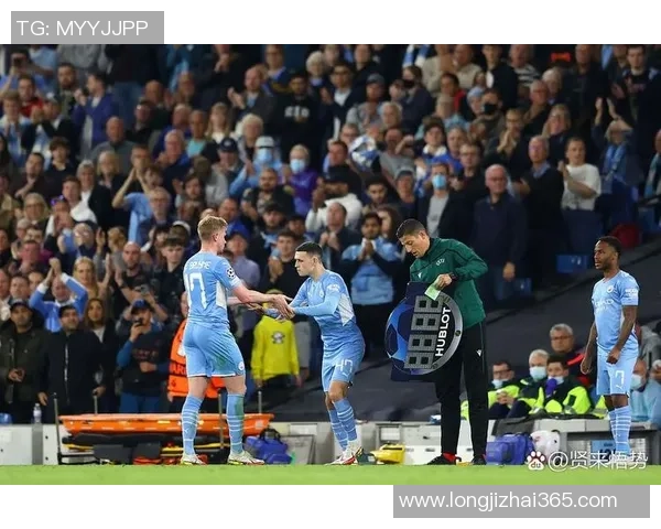 英联杯曼城对阵伯顿首发阵容揭晓双方战术布局引发关注